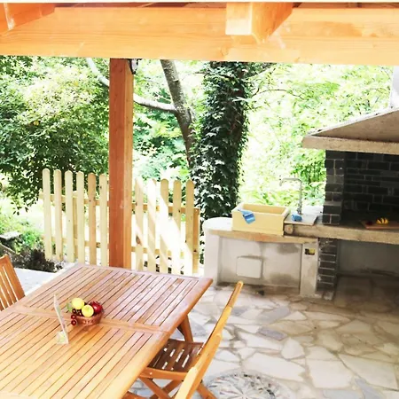 Casa Vacanze Il Giardino - Nocciolo Apartment