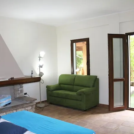 Apartment Casa Vacanze Il Giardino - Nocciolo Aritzo